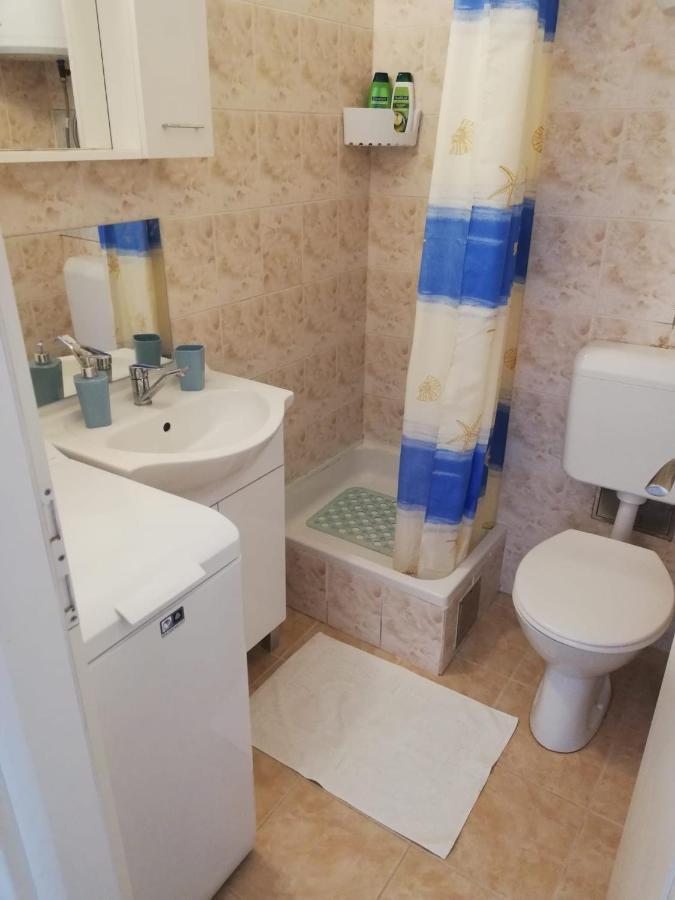 Apartment Fortuna Nečujam Extérieur photo