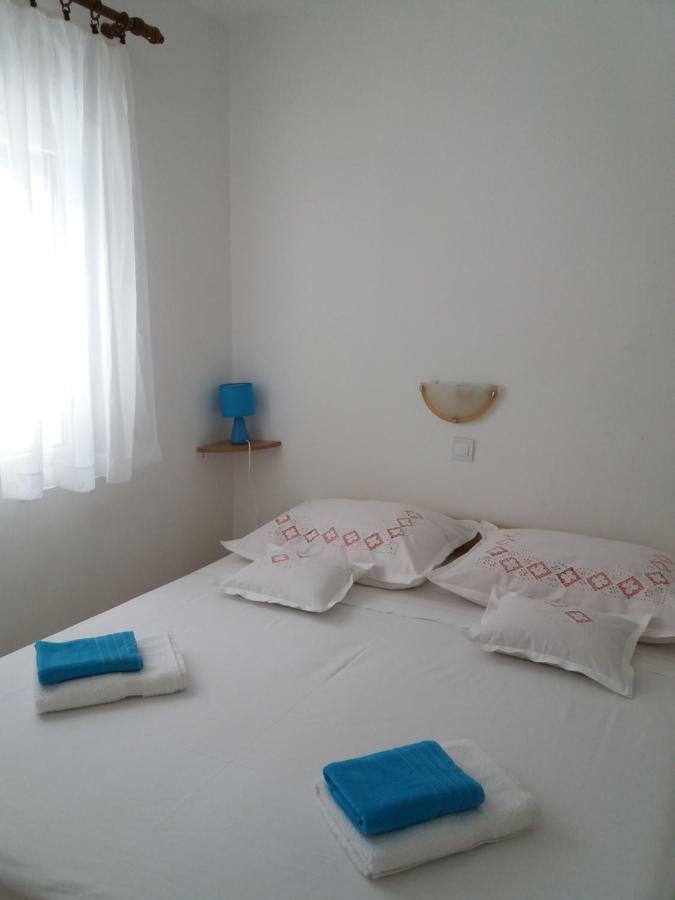 Apartment Fortuna Nečujam Extérieur photo